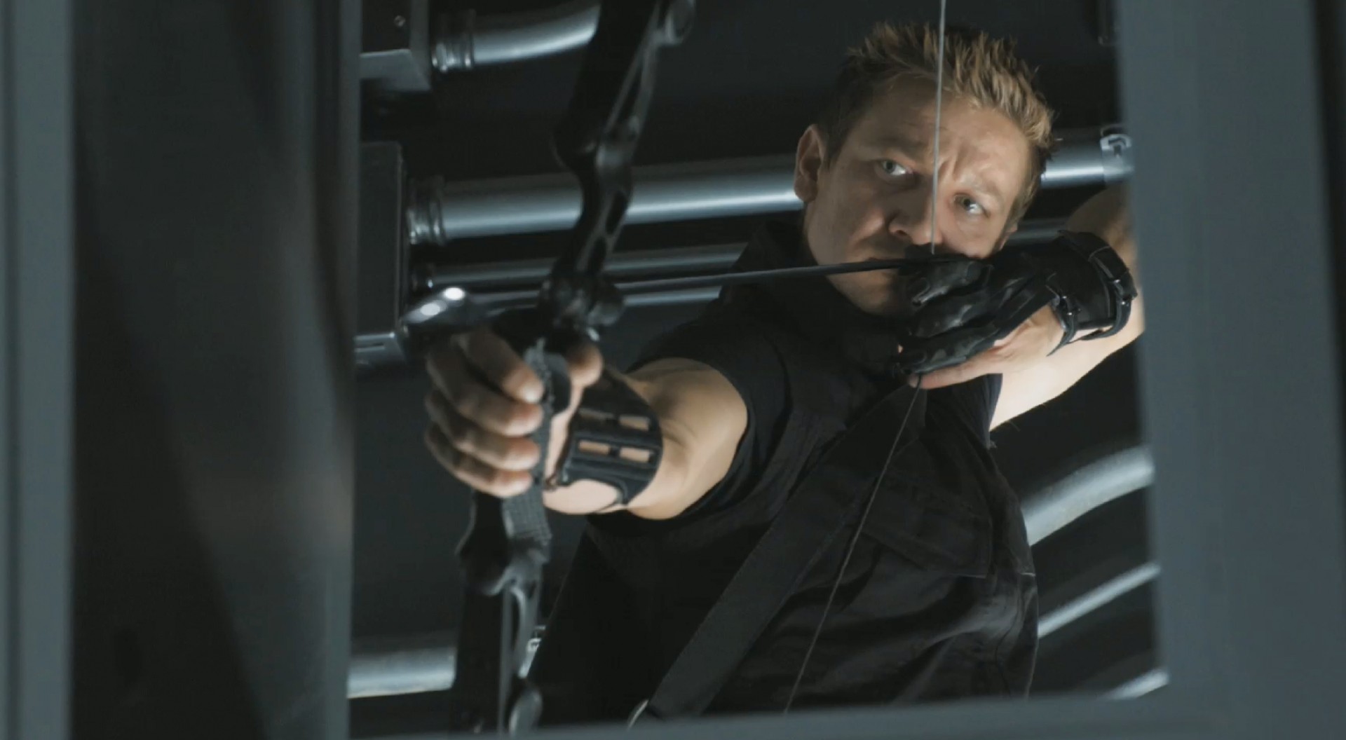 hawkeye-jeremy-renner-in-the-avengers-2012