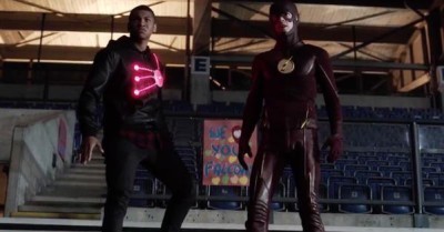 THE FLASH S02E03 The Fury of Firestorm 2